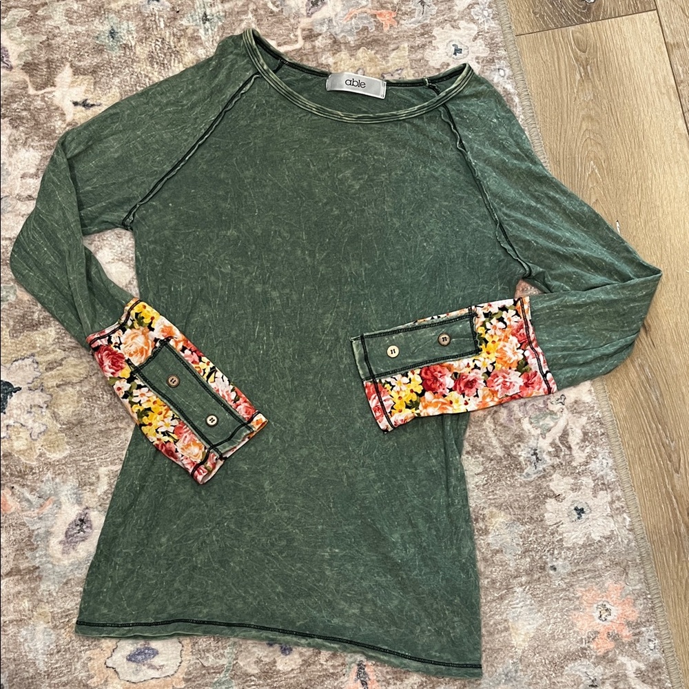 Able Green Top with Floral Cuff Accents M